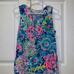 lilly women’s Essie tank